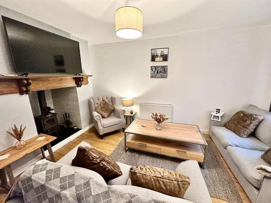 Cottage,Cinema Room,Log Burner Blaenavon Luaran gambar