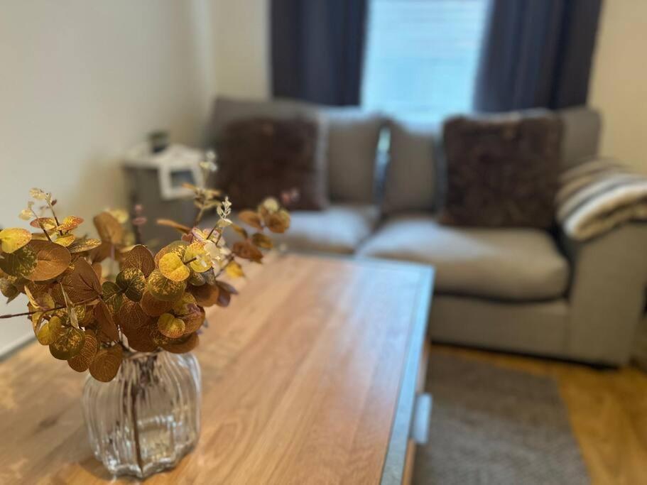 Cottage,Cinema Room,Log Burner Blaenavon Luaran gambar